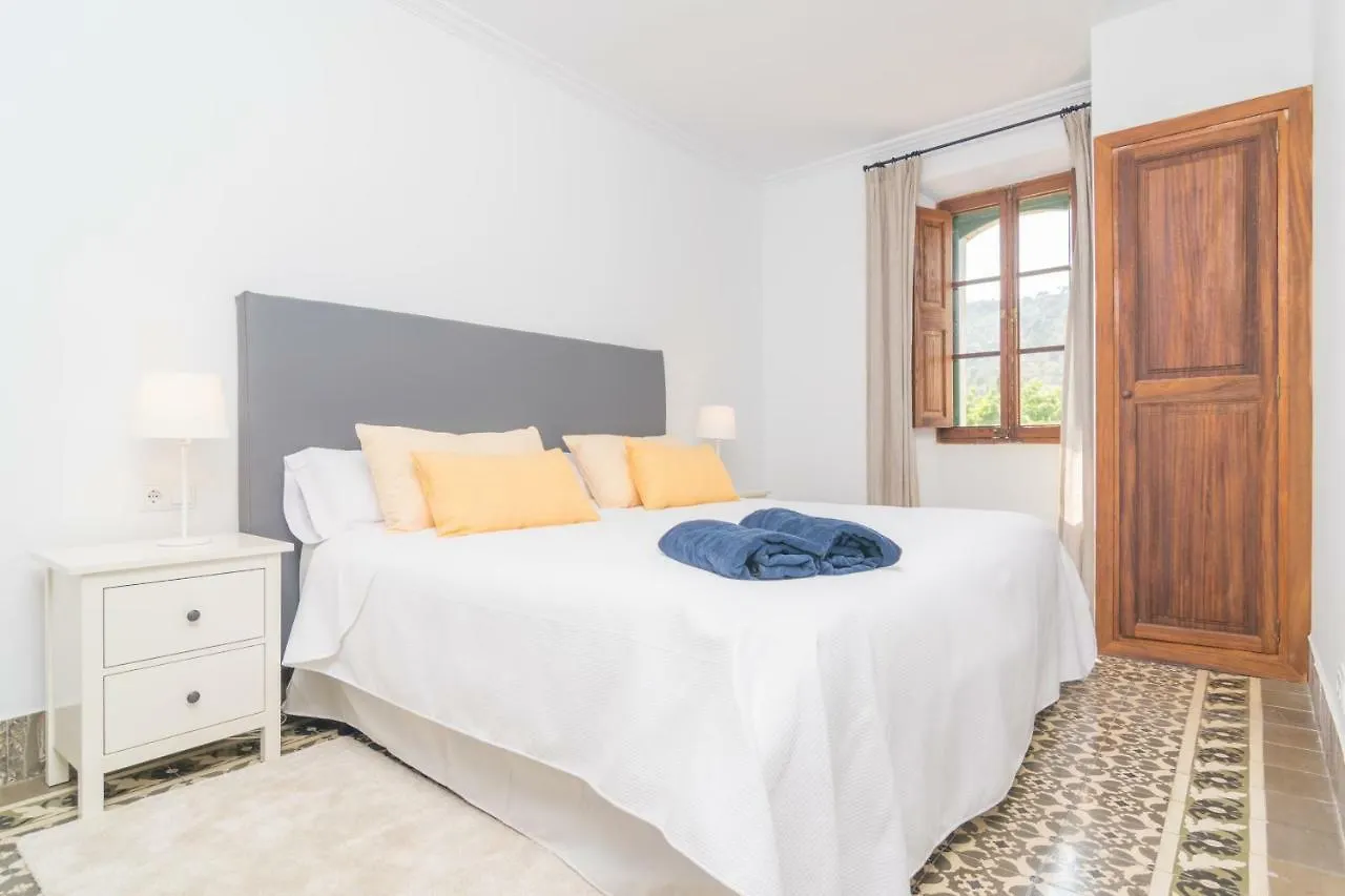 Villa Sa Torre Soller 0*,